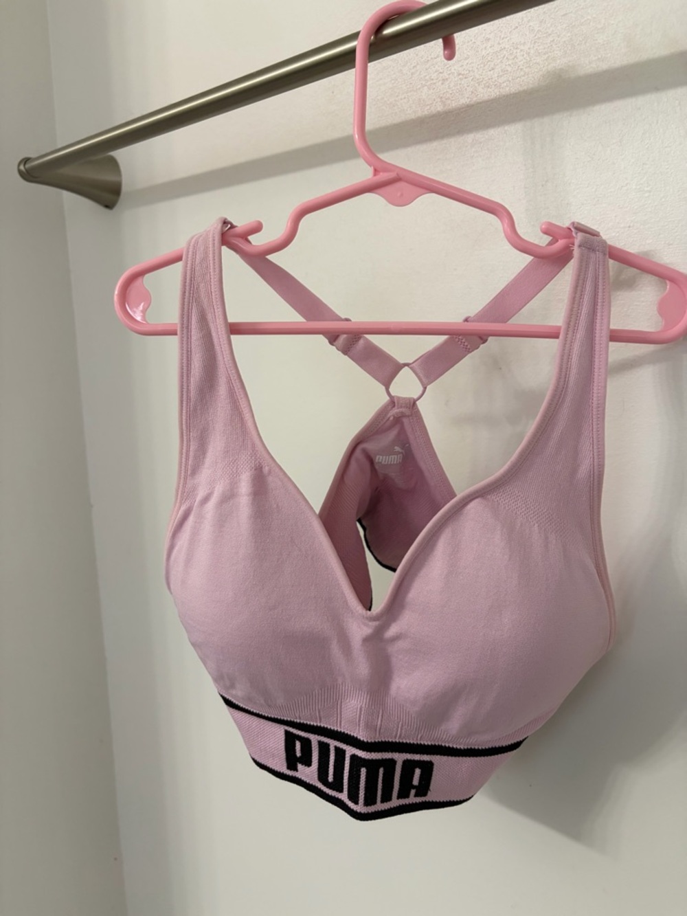 Puma Light Pink Racerback Seamless Sports Bra with‎ Black Logo